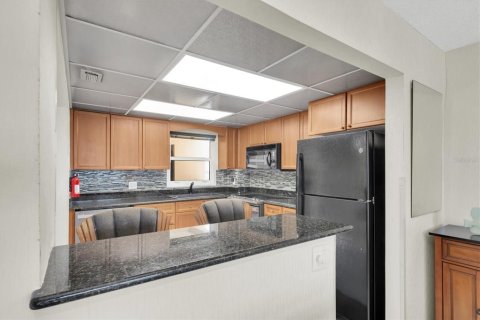 Condo in Clearwater, Florida, 1 bedroom  № 1904664 - photo 8