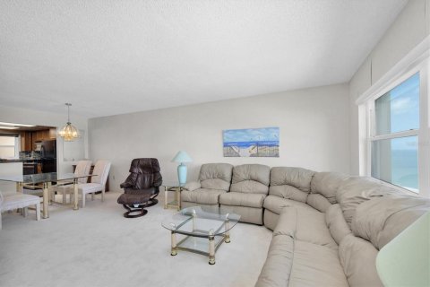 Condo in Clearwater, Florida, 1 bedroom  № 1904664 - photo 2