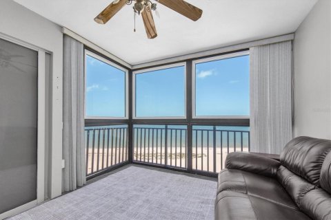 Condo in Clearwater, Florida, 1 bedroom  № 1904664 - photo 22