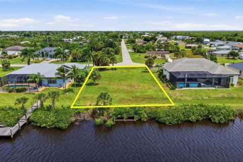 Terrain à vendre à Port Charlotte, Floride № 2349953 - photo 6