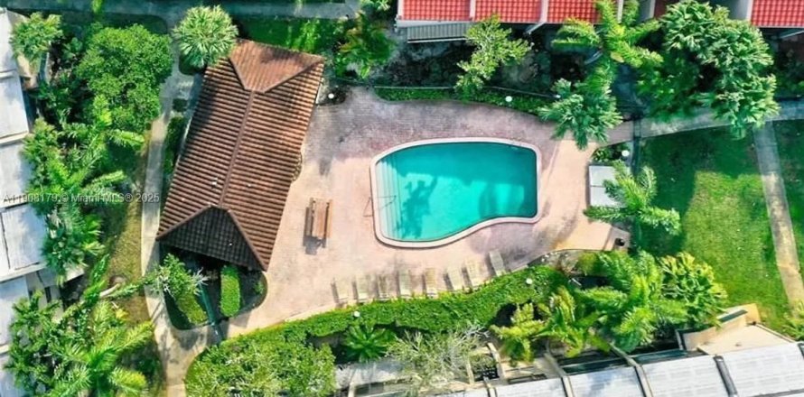 Condo à Oakland Park, Floride, 2 chambres  № 1968041