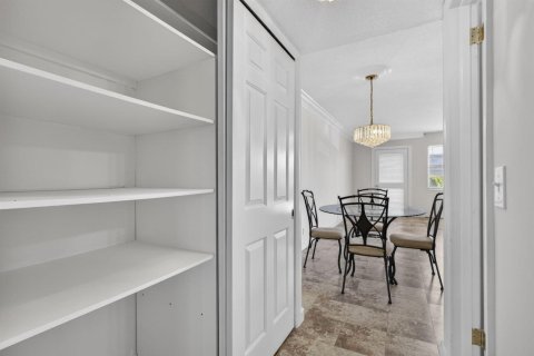 Купить кондоминиум в Уэст-Палм-Бич, Флорида 4 комнаты, 51.84м2, № 2147045 - фото 12