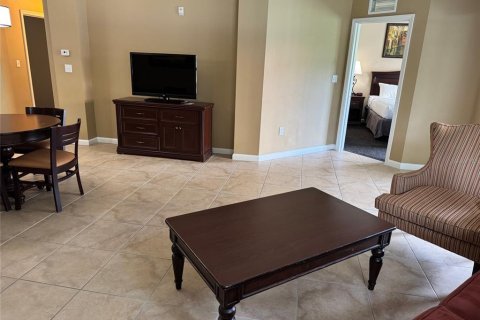 Condo in Orlando, Florida, 2 bedrooms  № 1815503 - photo 9