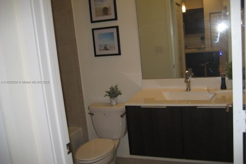 Купить кондоминиум в Дорал, Флорида 2 спальни, 89.56м2, № 1949936 - фото 14