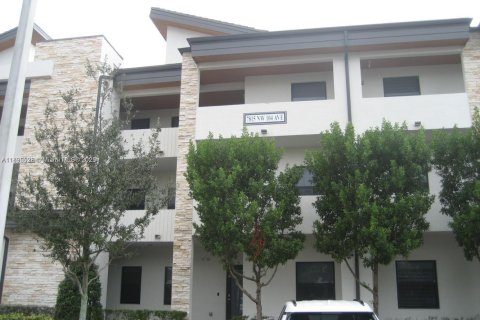 Купить кондоминиум в Дорал, Флорида 2 спальни, 89.56м2, № 1949936 - фото 23