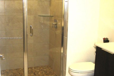 Купить кондоминиум в Дорал, Флорида 2 спальни, 89.56м2, № 1949936 - фото 10