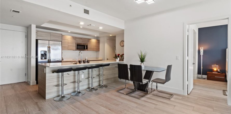 Condo à Miami, Floride, 2 chambres № 1807658
