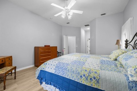 House in Gainesville, Florida 3 bedrooms, 208.19 sq.m. № 1766196 - photo 30