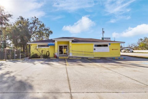 Propiedad comercial en venta en Winter Haven, Florida № 1554769 - foto 1