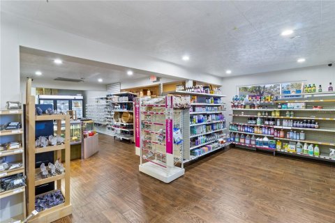Propiedad comercial en venta en Winter Haven, Florida № 1554769 - foto 19