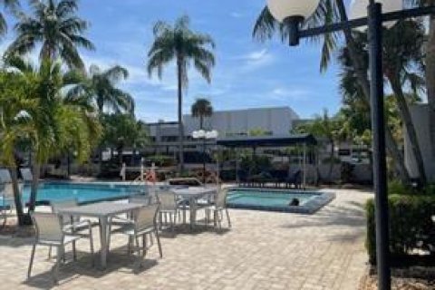 Copropriété à vendre à Pompano Beach, Floride: 2 chambres, 108.51 m2 № 2387944 - photo 28