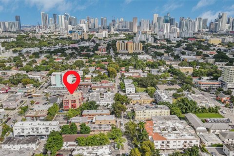 Купить кондоминиум в Майами, Флорида 2 спальни, 84.26м2, № 1945899 - фото 22