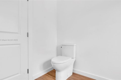 Снять в аренду таунхаус в Катлер-Бей, Флорида 2 спальни, № 2015340 - фото 26