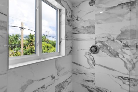 Снять в аренду таунхаус в Катлер-Бей, Флорида 2 спальни, № 2015340 - фото 22