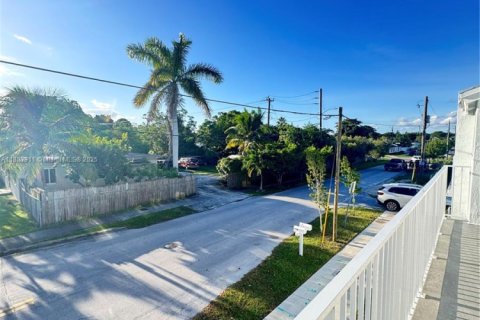 Снять в аренду таунхаус в Катлер-Бей, Флорида 2 спальни, № 2015340 - фото 20