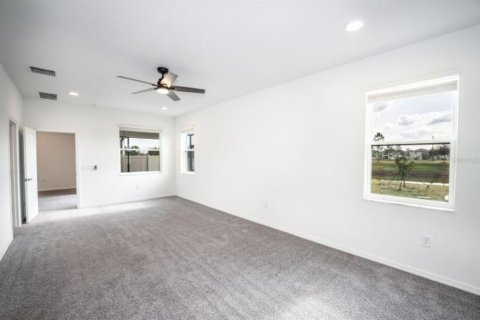 Villa ou maison à louer à Tampa, Floride: 4 chambres, 280.01 m2 № 2388725 - photo 18