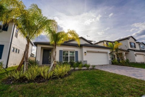 Villa ou maison à louer à Tampa, Floride: 4 chambres, 280.01 m2 № 2388725 - photo 4
