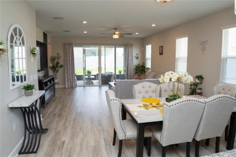 Casa en venta en Davenport, Florida, 4 dormitorios, 179.12 m2 № 2156866 - foto 29