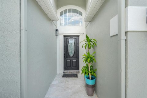 House in Kissimmee, Florida 3 bedrooms, 159.79 sq.m. № 2285658 - photo 4