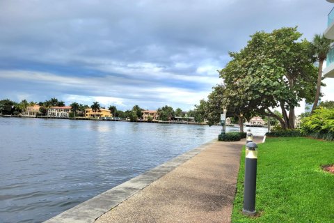 Condominio en alquiler en Aventura, Florida, 2 dormitorios, 175.31 m2 № 2251028 - foto 21