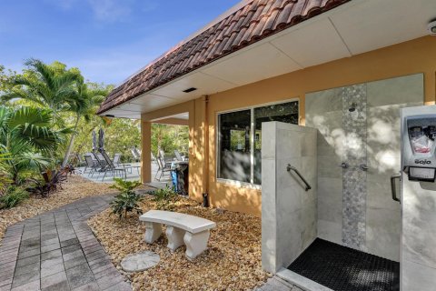 Condominio en venta en Wilton Manors, Florida, 2 dormitorios, 111.48 m2 № 2189773 - foto 27