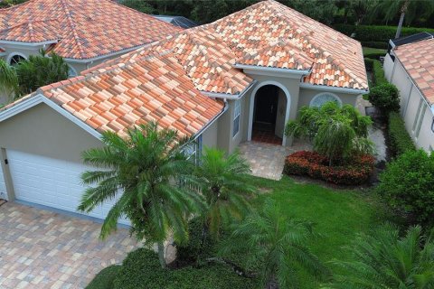 House in Naples, Florida 3 bedrooms, 184.23 sq.m. № 2208911 - photo 2
