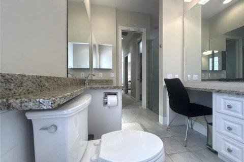 House in Naples, Florida 3 bedrooms, 184.23 sq.m. № 2208911 - photo 14