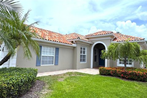 House in Naples, Florida 3 bedrooms, 184.23 sq.m. № 2208911