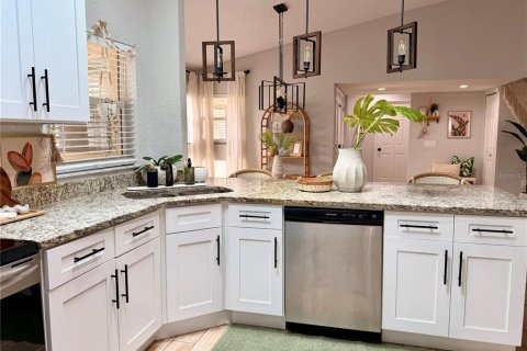 Casa en venta en Spring Hill, Florida, 3 dormitorios, 195.47 m2 № 2167691 - foto 13