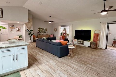 Casa en venta en Spring Hill, Florida, 3 dormitorios, 195.47 m2 № 2167691 - foto 16