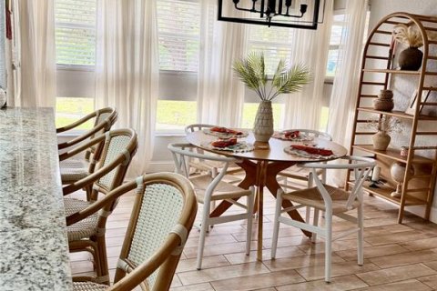 Casa en venta en Spring Hill, Florida, 3 dormitorios, 195.47 m2 № 2167691 - foto 3