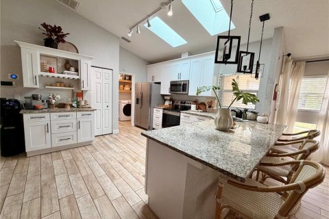 Casa en venta en Spring Hill, Florida, 3 dormitorios, 195.47 m2 № 2167691 - foto 19