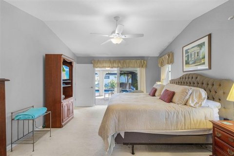 House in Punta Gorda, Florida 3 bedrooms, 196.02 sq.m. № 1568711 - photo 18