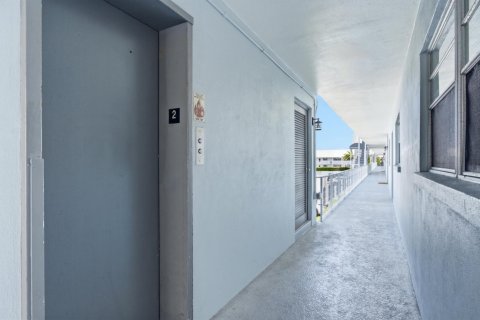 Copropriété à vendre à North Palm Beach, Floride: 2 chambres, 92.62 m2 № 2084392 - photo 18