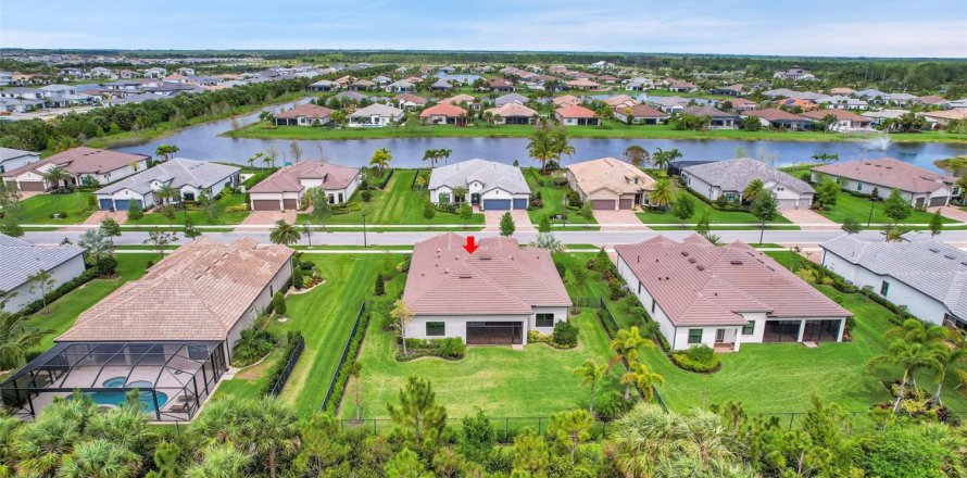 House in Palm Beach Gardens, Florida 3 bedrooms, 233.28 sq.m. № 1081582