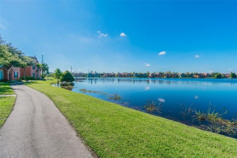 Condo in Tampa, Florida, 1 bedroom  № 1838536 - photo 21