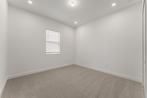 Villa ou maison à vendre à Port St. Lucie, Floride: 4 chambres, 264.49 m2 № 2295661 - photo 11