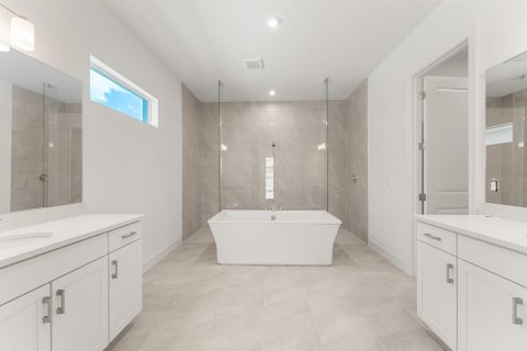 Villa ou maison à vendre à Port St. Lucie, Floride: 4 chambres, 264.49 m2 № 2295661 - photo 7