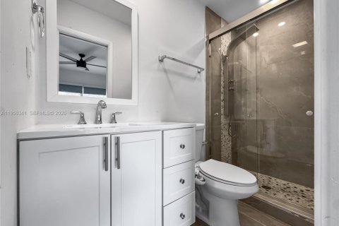 Adosado en alquiler en Hialeah, Florida, 3 dormitorios, 183.95 m2 № 2011994 - foto 19