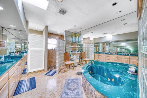 Купить виллу или дом в Пайнкрест, Флорида 3 спальни, № 2026614 - фото 9