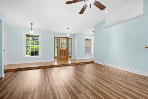 Casa en venta en Sorrento, Florida, 3 dormitorios, 194.54 m2 № 1885915 - foto 8