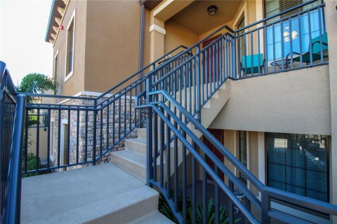 Condo in Bradenton, Florida, 2 bedrooms  № 214176 - photo 21