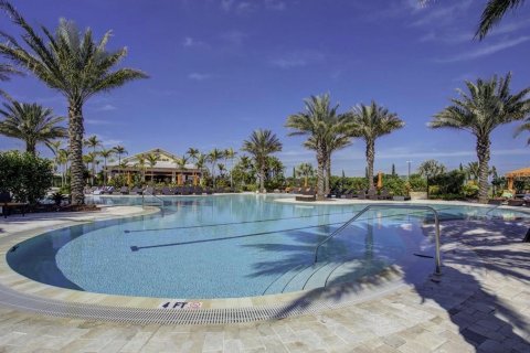 Condo in Bradenton, Florida, 2 bedrooms  № 214176 - photo 3