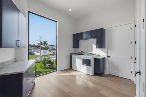 Casa en venta en Saint Petersburg, Florida, 5 dormitorios, 665.55 m2 № 2360673 - foto 20
