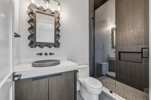 Casa en venta en Saint Petersburg, Florida, 5 dormitorios, 665.55 m2 № 2360673 - foto 30