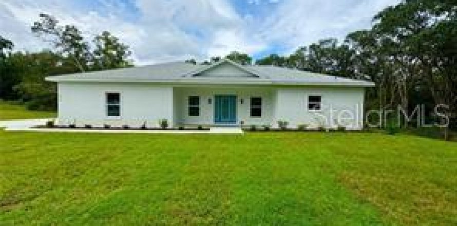 House in Hernando, Florida 3 bedrooms, 157.93 sq.m. № 1865966