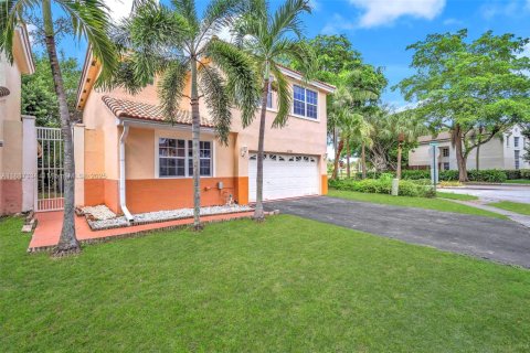 Villa ou maison à vendre à Cooper City, Floride: 4 chambres, 193.61 m2 № 1933088 - photo 2