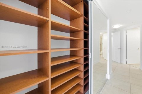 Copropriété à vendre à Aventura, Floride: 3 chambres, 173.73 m2 № 1968990 - photo 13