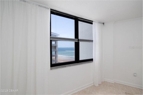 Condo in Ormond Beach, Florida, 2 bedrooms  № 2384034 - photo 15