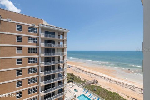 Condo in Ormond Beach, Florida, 2 bedrooms  № 2384034 - photo 24